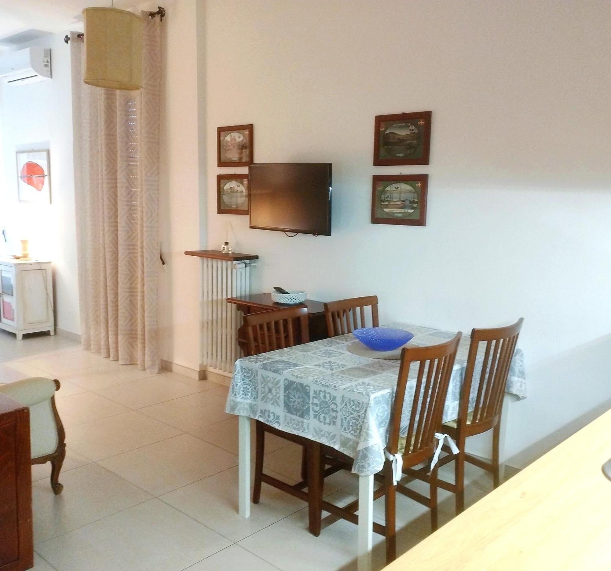 Casa Vacanza -Trani Centro المظهر الخارجي الصورة